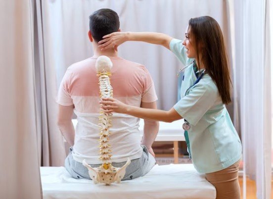 Best Neurotherapy cure for Back Pain in Noida
